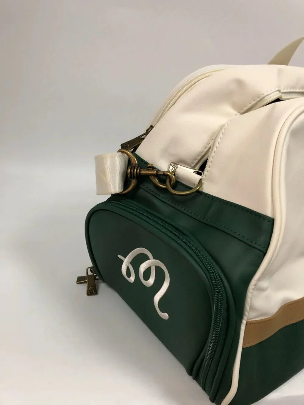 Malbon Golf Apparel Bag Stylish Travel Bag